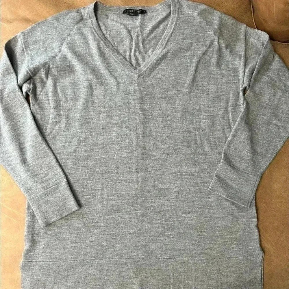 Men’s Pendleton Gray Long Sleeve Sweater Size Large